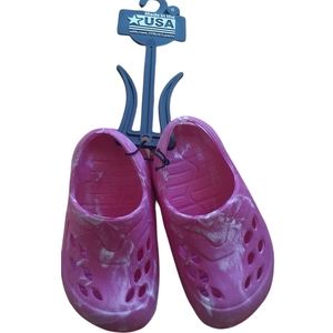 Made in the USA Kids Pink Shoes Size 6